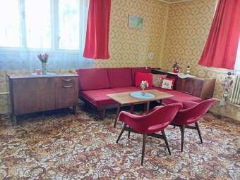 Staršia obývacia stena + gauč + kreslá - 2