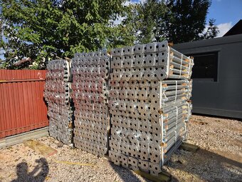 Predám nové stavebné stojky šalovanie na debnenie - 2