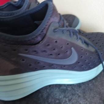 Predám botasky Nike v.40,5 - 2