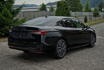 Škoda Superb SPORTLINE DSG - 2