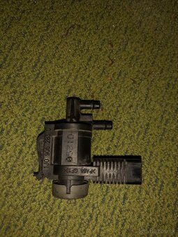 Elektromagnetický podtlakový ventil - 2