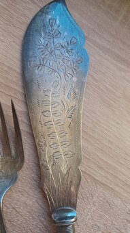 servírovací príbor - 2