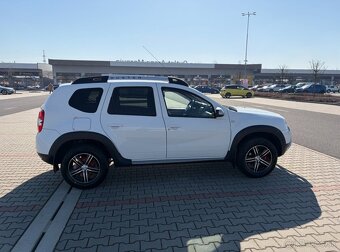 Dacia Duster 1.6 SCe LPG 4x4 ČR naj. 77t. NAVI - 2