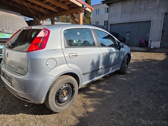 Grande Punto..1,4 - 2