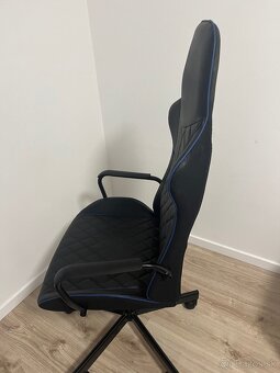 Predám IKEA hernú/kancelársku stoličku - 2