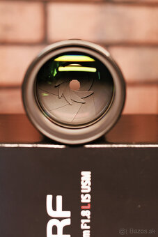 Canon RF 135mm F1.8L IS USM - 2