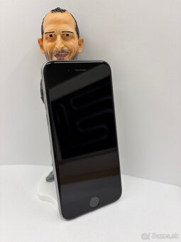 iPhone 6 Space Gray 64 GB - 2