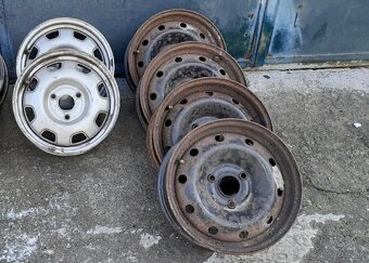 Disky trojdierové 3x98 a puklice - 2