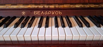 Pianíno Belarus - 2