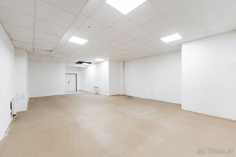 Skladovací priestor s rampou, Košice - Terasa, OC Luník I. - 2