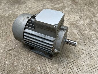 Elektromotor 3kW - 2