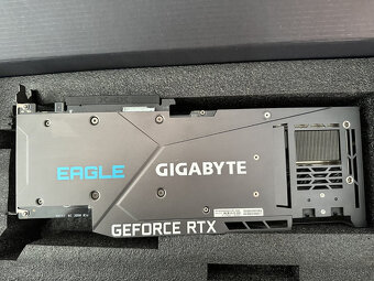 Predám grafickú kartu GIGABYTE RTX 3080 EAGLE OC 10GB - 2