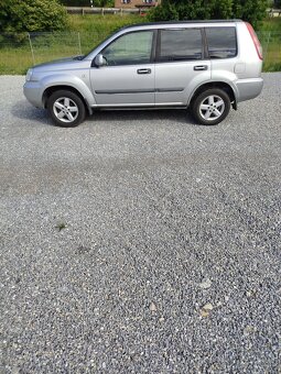 Nissan X-Trail 2.2dci 100kw 4x4 SUV - 2