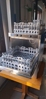 Umývačka skla a riadu - 2