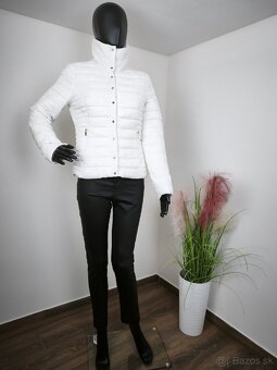 Dámska biela bunda sinsay - 2