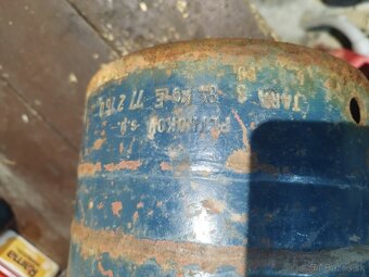 Plynová mala bomba - 2