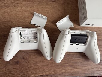 XBOX series S 512GB - 2