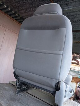 Sedačka z Ford Mondeo. - 2