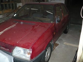 Predam Škodu Favorit - 2