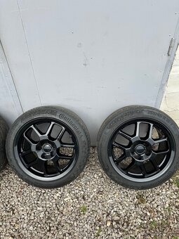 5x114,3 R18 Black - 2