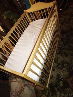 Postielka, stolicka, autosedacka. - 2