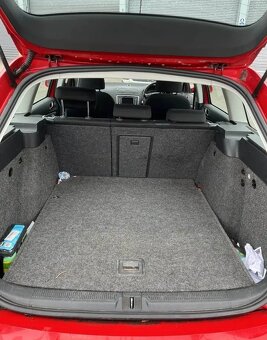 Predam Škodu Octaviu r.v.2011 1.6TDI CR eleganc - 2