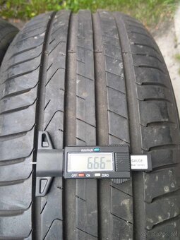 Pirelli Cinturato P7 C2 215/55 R17 94V Seal Inside - 2