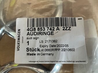 audi a7 rs7 znak original na zadnu kapotu 4G8 853 742 a 2zz - 2