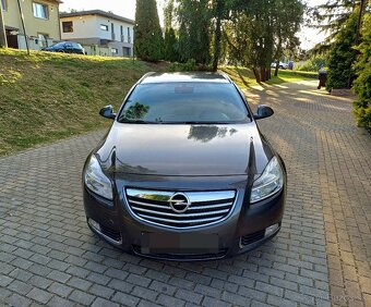 Opel Insignia ST 2.0CDTi 118Kw A/T EXCLUSIVE R.V.10/2011 - 2