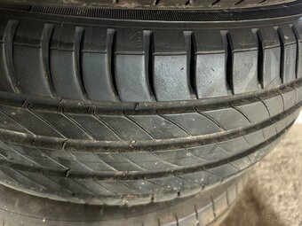 205/55 R16 Michelin - 2