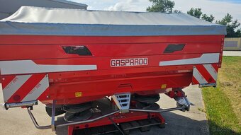 ROZMETADLO PRIEMYSELNYCH HNOJIV GM - 2
