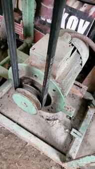 Kotucova pila na drevo - cirkularka - 2