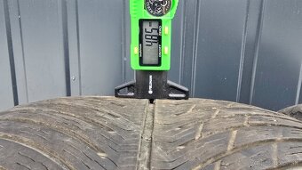 255/40 r20 zimne pneumatiky - 2