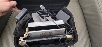 Nintendo switch oled Legend of Zelda edition - 2