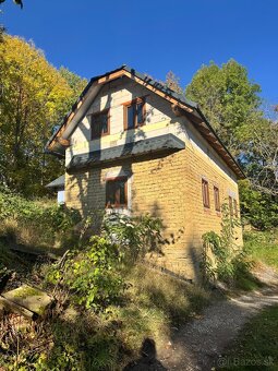 Chalupa v peknom a tichom prostredí v blízkosti Starej Turej - 2