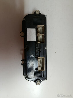 ovladanie kurenia SKODA SUPERB II 789586-55 40€ - 2