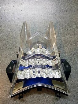 Predám zadné led svetlo na bmw s1000r-rr - 2