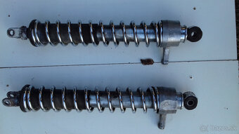 Zadné tlmiče - 2
