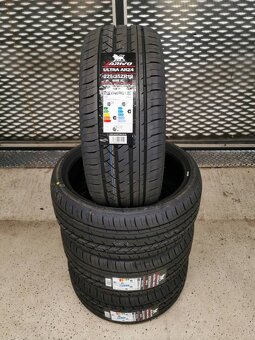 Arivo Ultra ARZ4 225/35 R19 88W letné pneumatiky - - 2