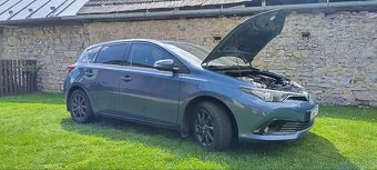 Toyota Auris. - 2