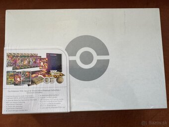 Pokémon TCG: Sword and Shield Ultra Premium Charizard - 2