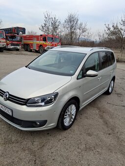 Volkswagen touran dsg 150tis.ťazne - 2