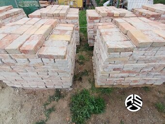 Stare tehly Senec - 2