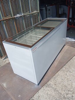 mraziak - 2