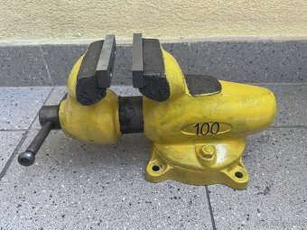 zverák YORK 100 - 2