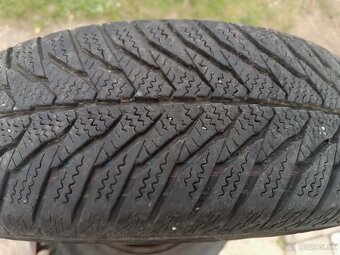 Predám zimné pneu 165/70 r14 Matador Sibir Snow s diskami - 2