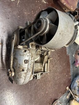 Predám MOTOR ČZ 175/501 skúter, dvojvýfuk, dynamoštartér - 2