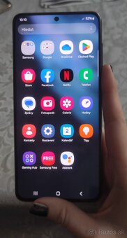 Samsung Galaxy S21 - 2