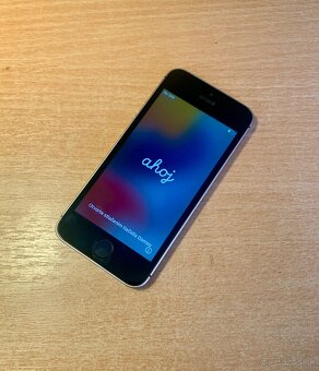 Apple IPhone SE 2016 32 GB - 2