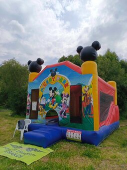 Nafukovacia atrakcia - Hrad Mickey Mouse - 2
